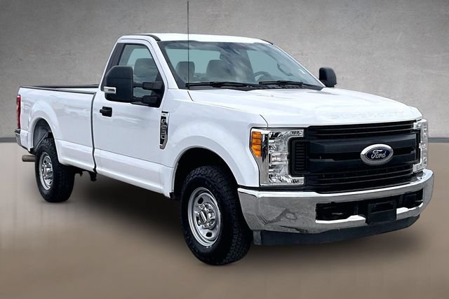 Used 2017 Ford F250 XL w/ Power Equipment Group RWD image 8