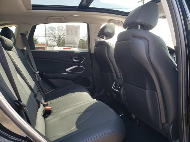 Used 2023 Acura RDX AWD image 17