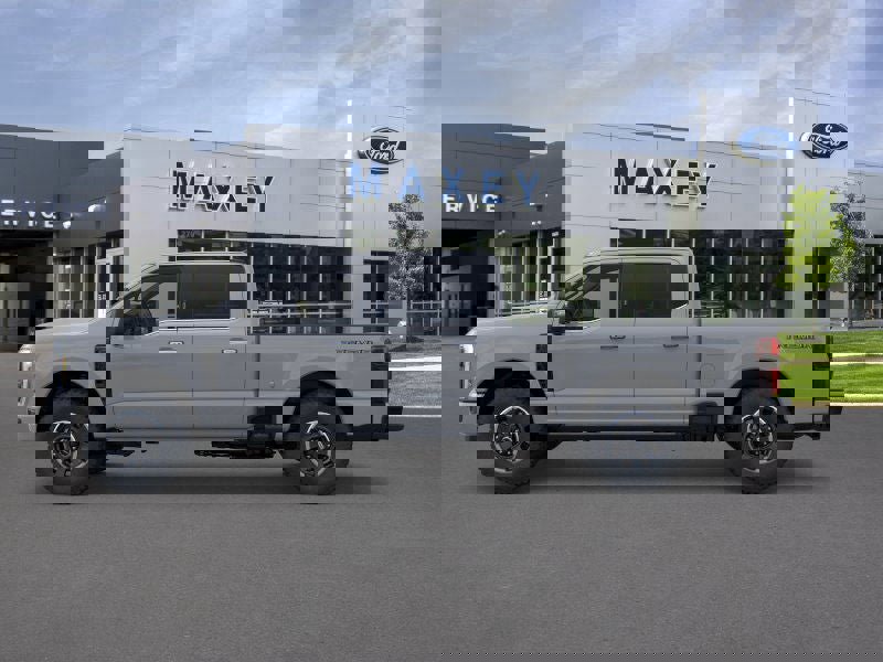 New 2026 Ford F250 Platinum w/ Tremor Off-Road Package image 3