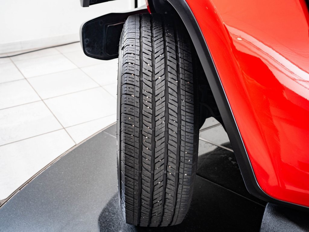 Used 2020 Jeep Wrangler Unlimited Sahara image 37