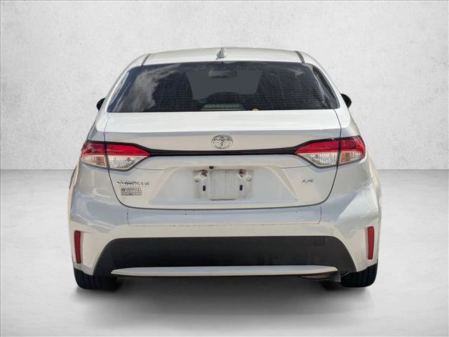 Used 2021 Toyota Corolla LE image 6