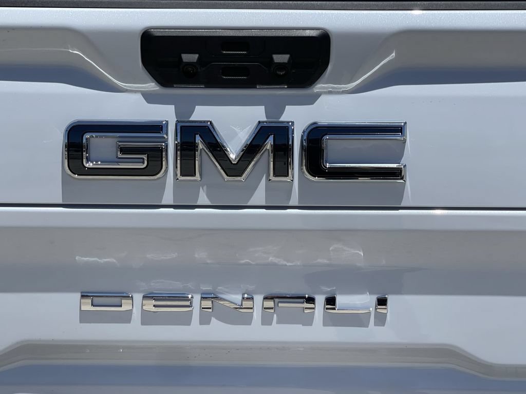 New 2026 GMC Sierra 2500 Denali Ultimate AWD/4WD image 31