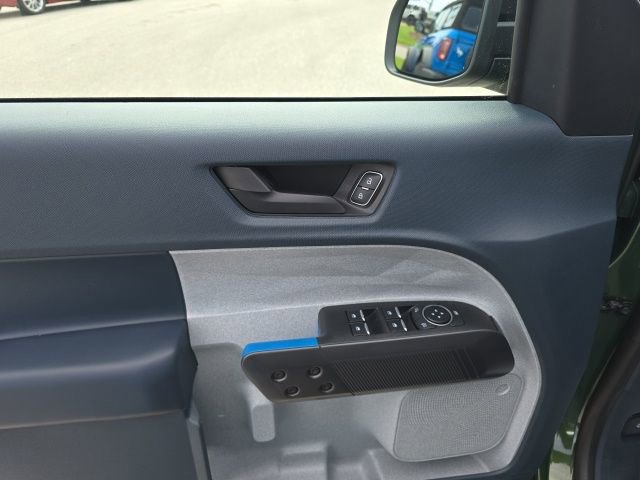 Used 2025 Ford Maverick XLT w/ XLT Luxury Package image 12