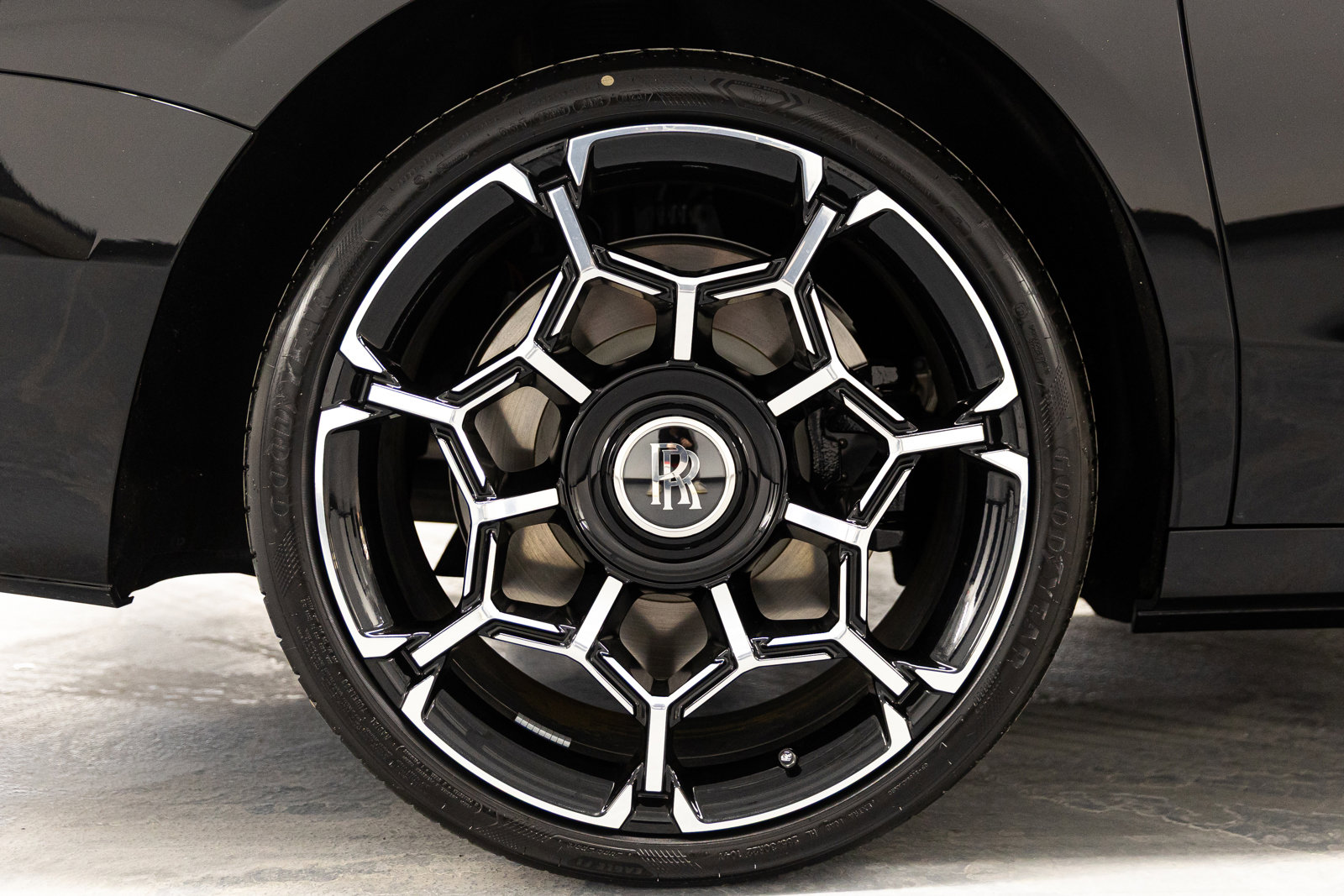 New 2026 Rolls-Royce Ghost Black Badge image 13