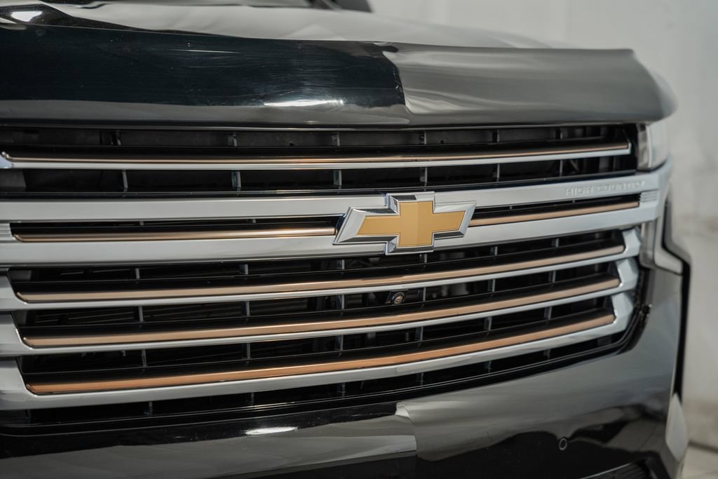Used 2024 Chevrolet Tahoe High Country w/ Advanced Technology Package AWD/4WD image 12