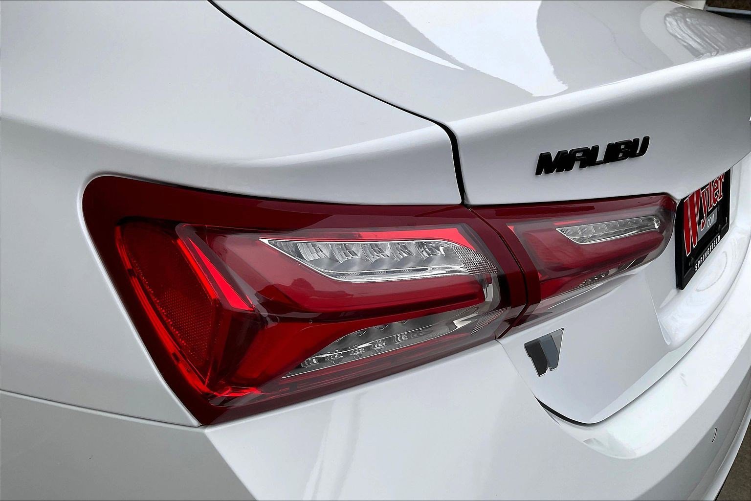 Used 2024 Chevrolet Malibu LT w/ Sport Edition image 23