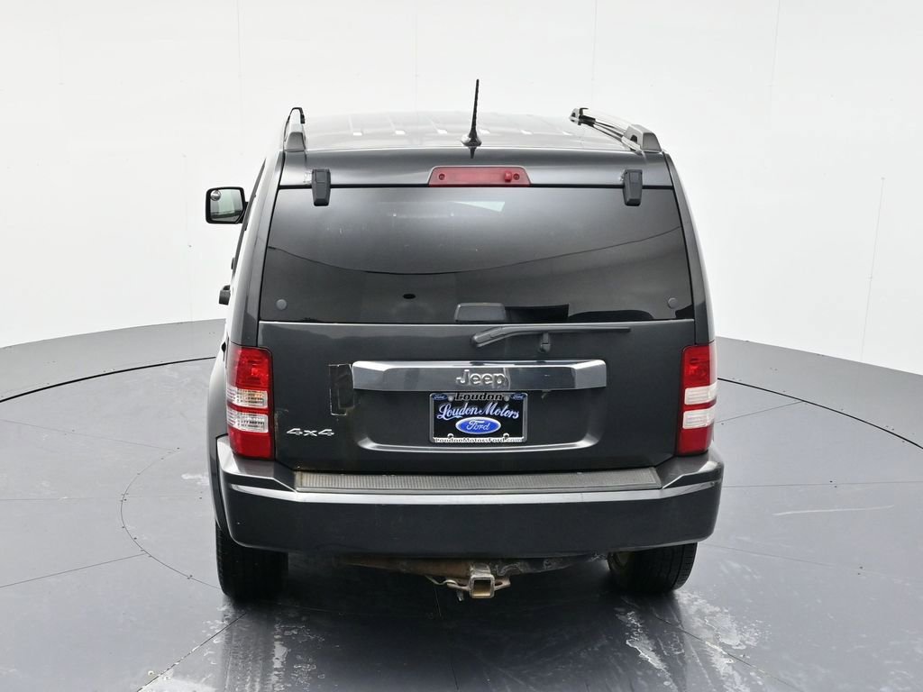 Used 2011 Jeep Liberty Sport image 38