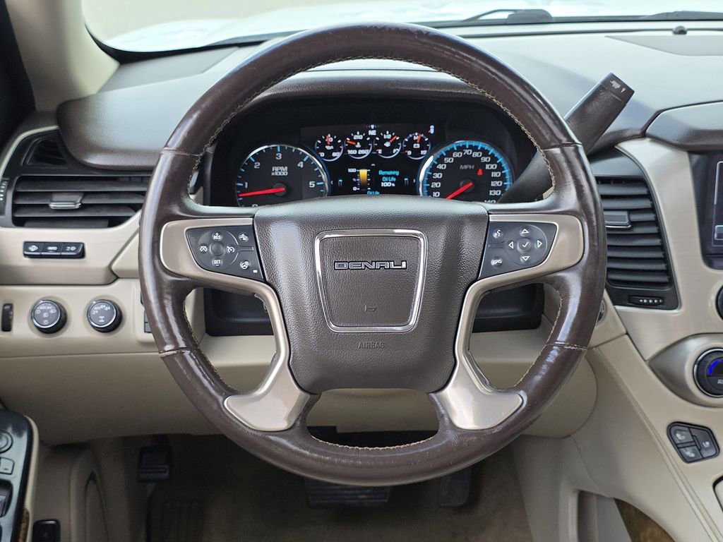 Used 2017 GMC Yukon Denali w/ Open Road Package AWD/4WD image 24