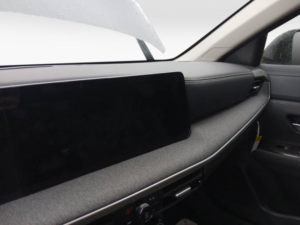 Certified 2026 Nissan Kicks SV w/ SV Premium Package FWD image 17