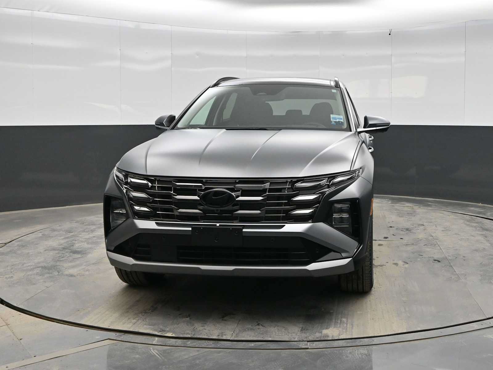 New 2026 Hyundai Tucson Limited AWD/4WD image 3
