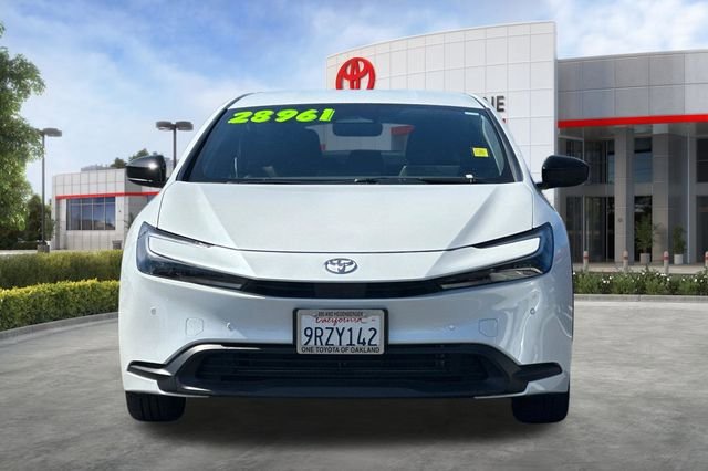 Used 2025 Toyota Prius LE image 10