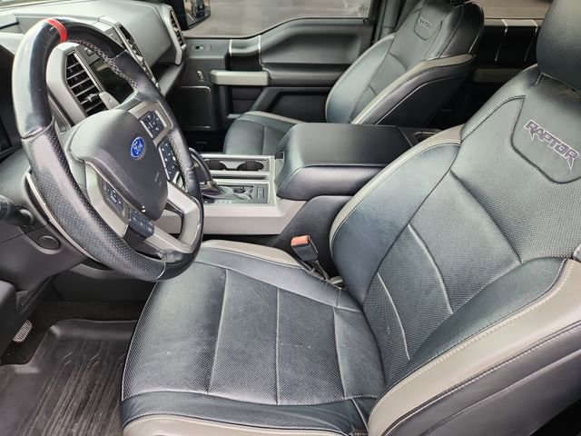 Used 2018 Ford F150 Raptor w/ Equipment Group 802A Luxury image 11