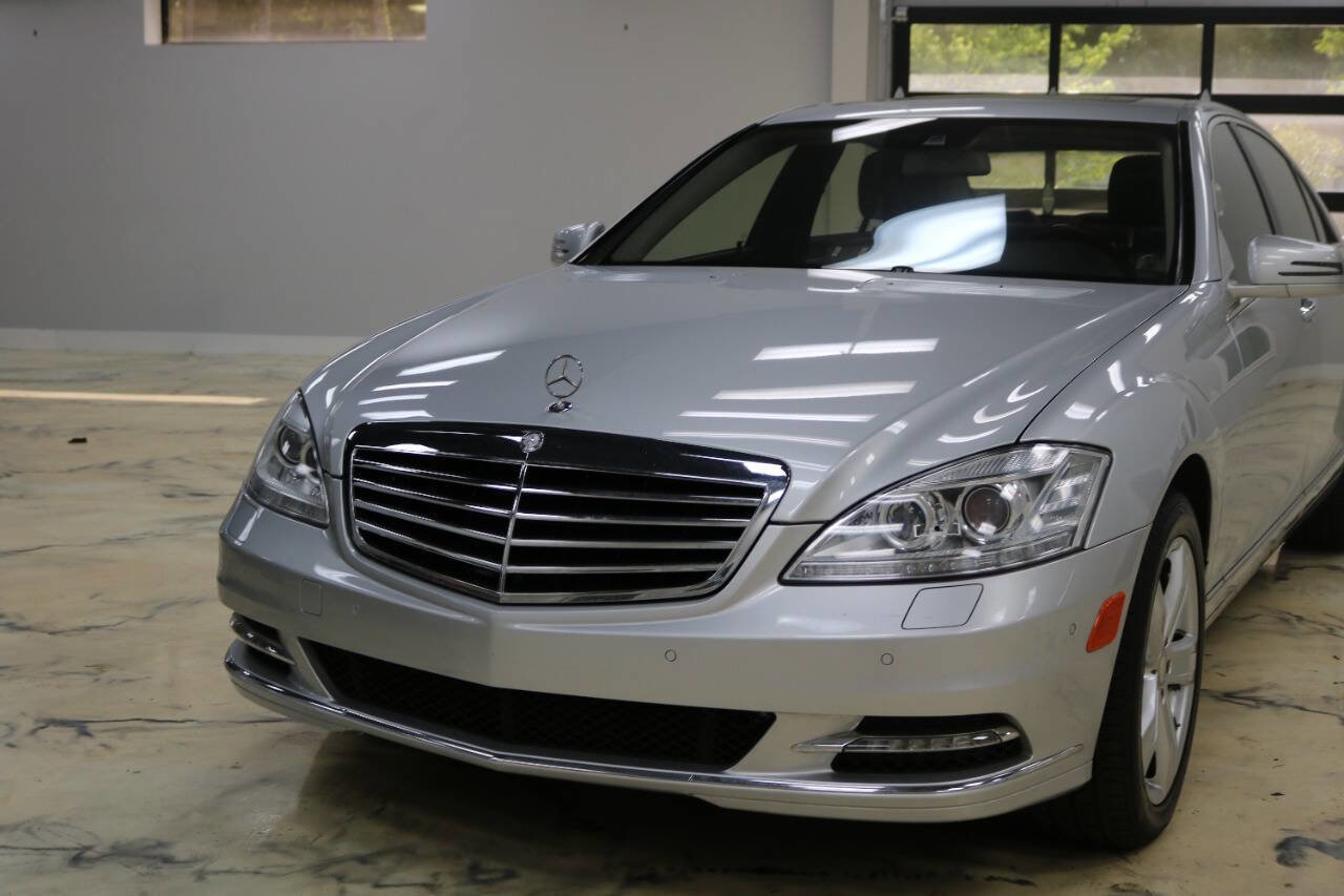 Used 2013 Mercedes-Benz S 550 4MATIC image 11