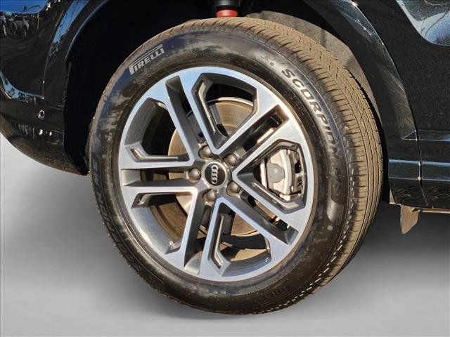 New 2025 Audi Q5 Premium image 10