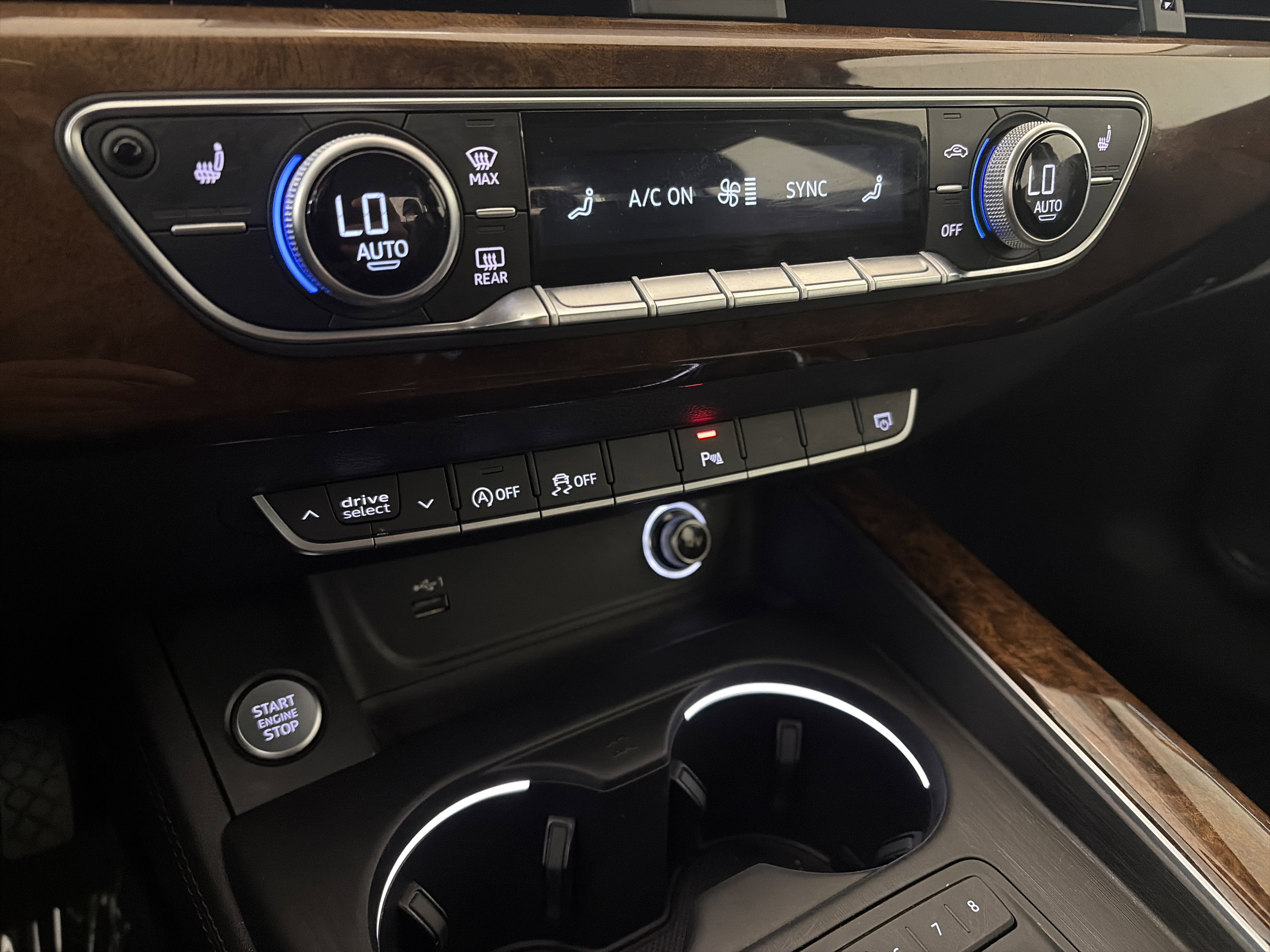 Used 2019 Audi A4 2.0T Premium Plus w/ Premium Plus Package image 24