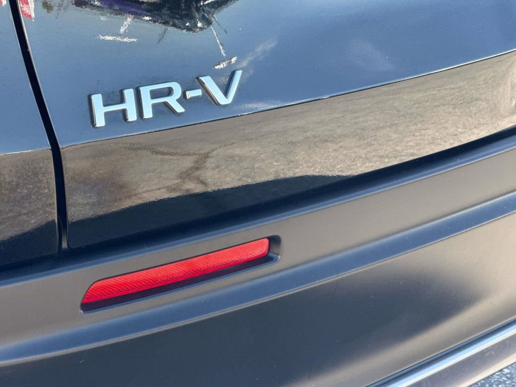 Used 2024 Honda HR-V Sport image 6