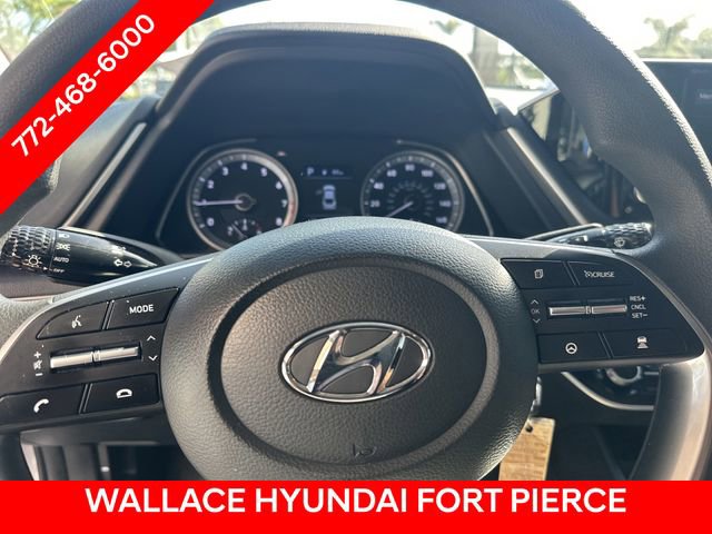 Used 2023 Hyundai Sonata SE FWD image 18