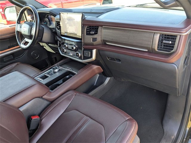 Used 2024 Ford Expedition Limited image 42