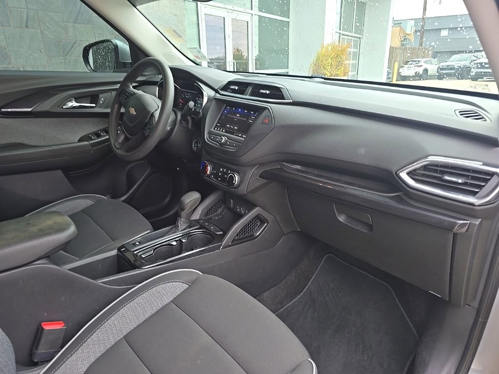 Used 2023 Chevrolet TrailBlazer LT image 22
