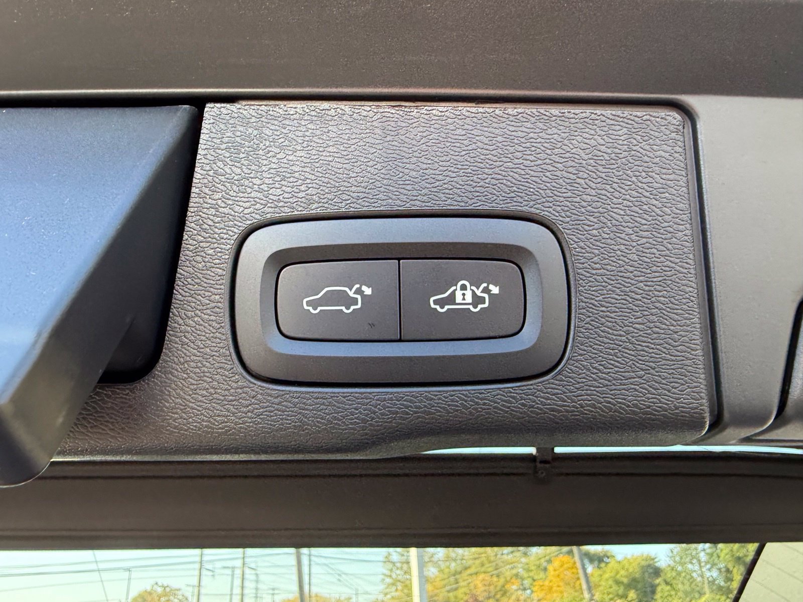 New 2027 Volvo XC60 B5 Core AWD/4WD image 48