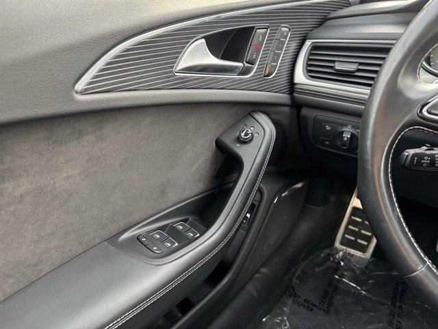 Used 2016 Audi S6 Prestige w/ Prestige Package image 35