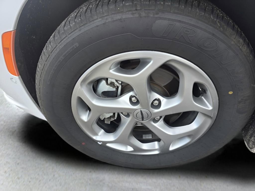 Used 2022 Chrysler Pacifica Limited image 18