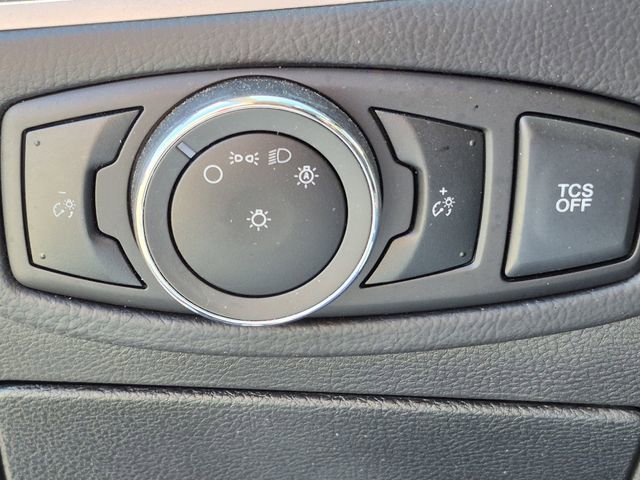 Used 2024 Ford Edge SEL image 9