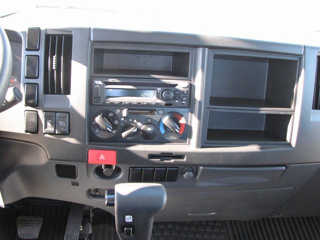 New 2024 Chevrolet Low Cab Forward 5500XG RWD image 21