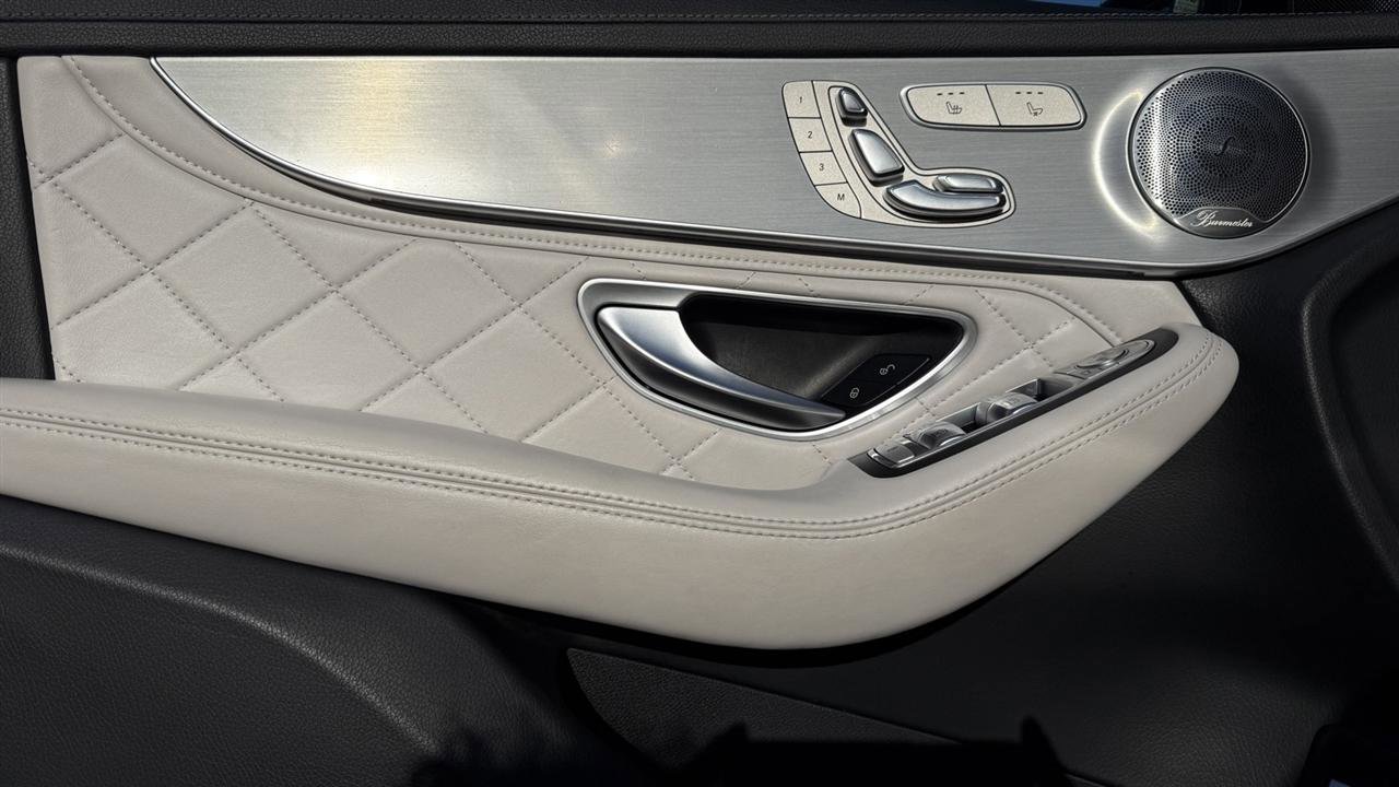 Used 2021 Mercedes-Benz GLC 43 AMG 4MATIC image 12