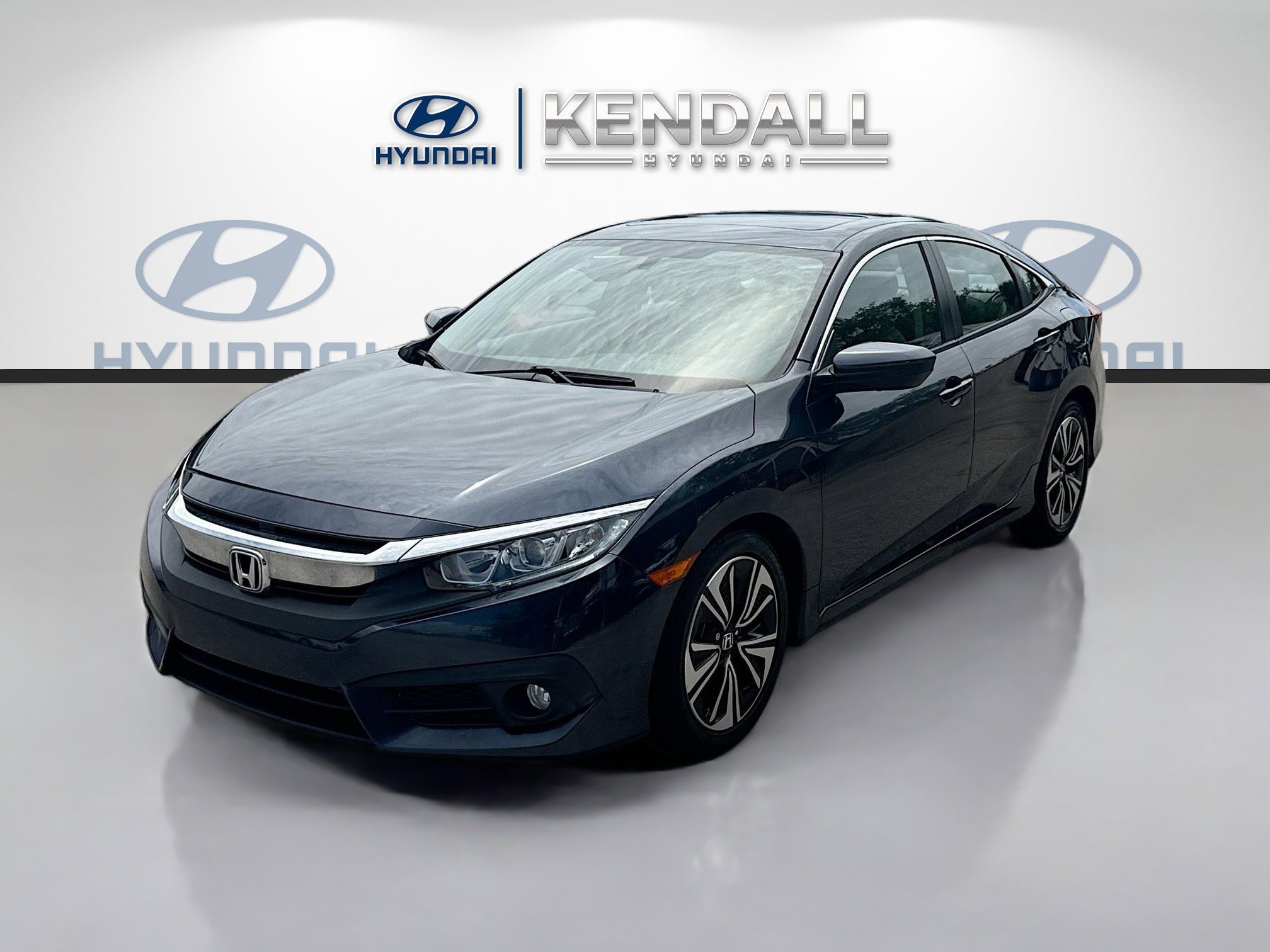 Used 2016 Honda Civic EX-L image 3