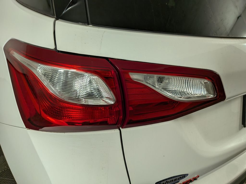 Used 2019 Chevrolet Equinox LT image 12