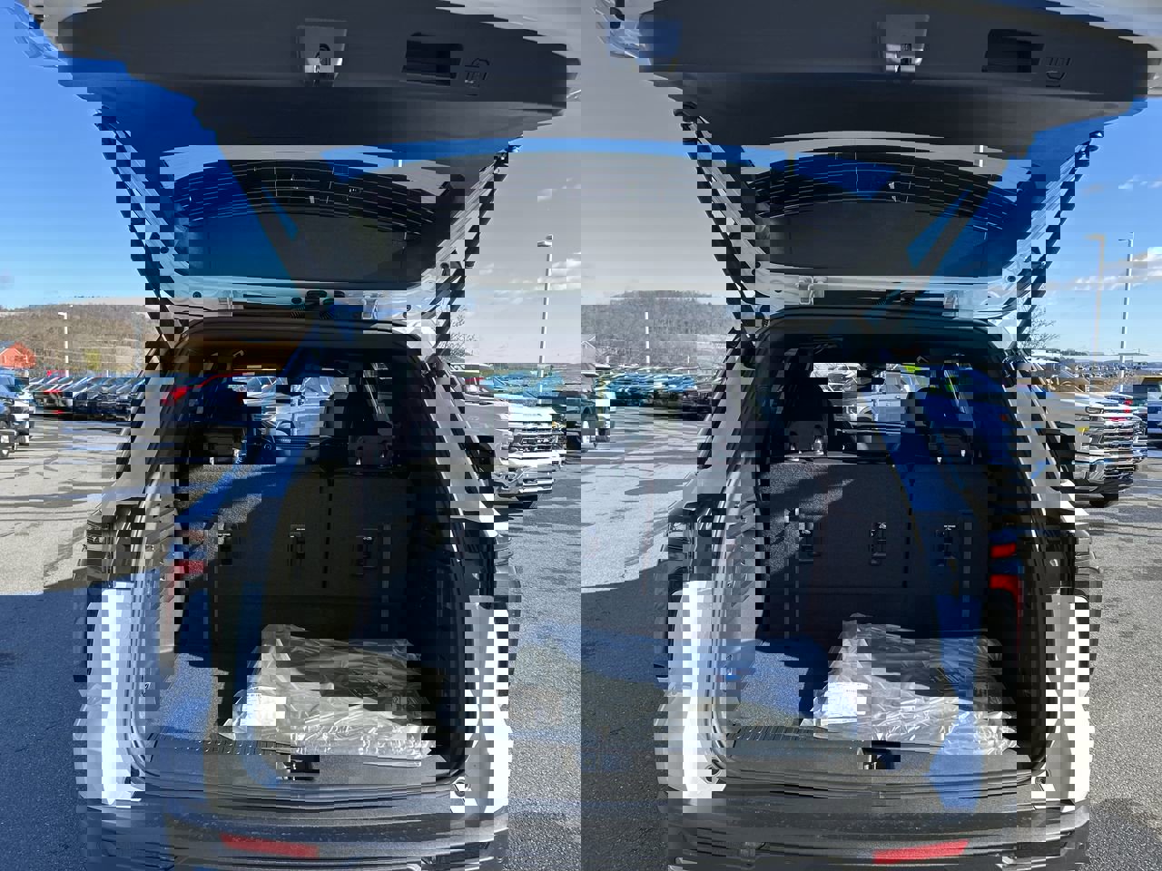 New 2026 Chevrolet Traverse LT w/ Driver Confidence Package image 18