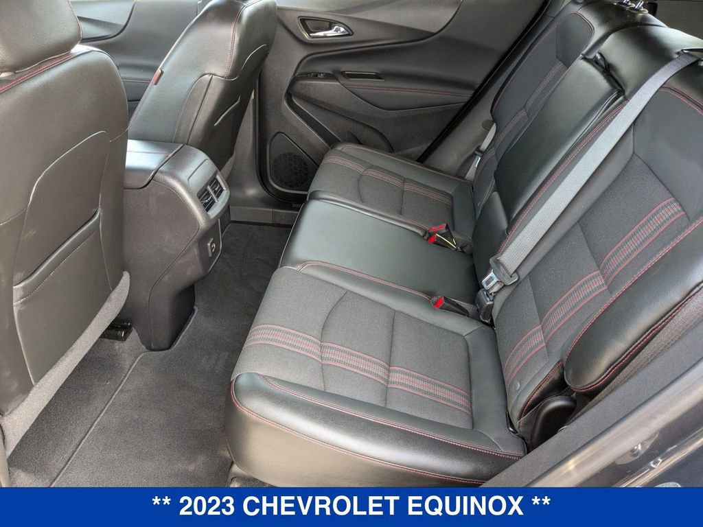 Used 2023 Chevrolet Equinox RS image 25