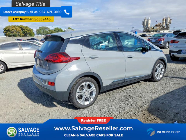 Used 2021 Chevrolet Bolt LT FWD image 4