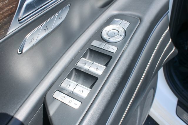 Used 2022 Genesis GV80 3.5T w/ Prestige Package 07 AWD/4WD image 12