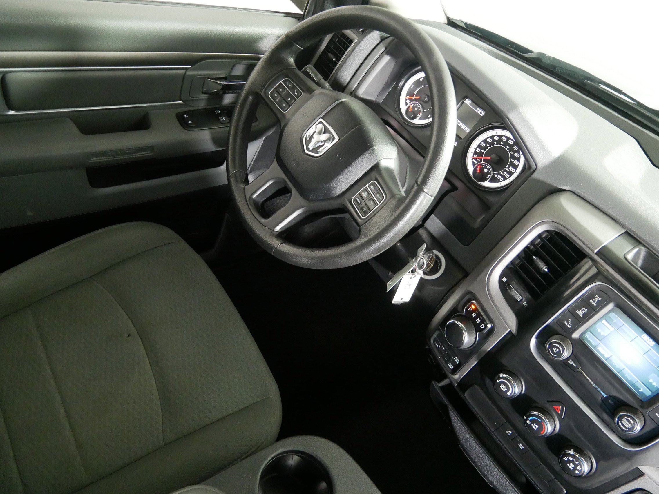 Used 2017 RAM 1500 Express w/ Black Ram 1500 Express Group AWD/4WD image 9