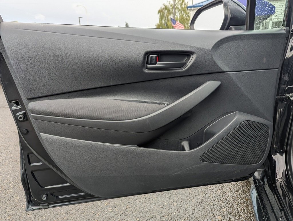Used 2024 Toyota Corolla LE image 10