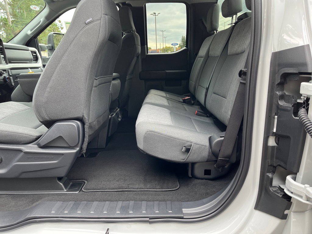 New 2026 Ford F350 XLT w/ FX4 Off-Road Package image 11
