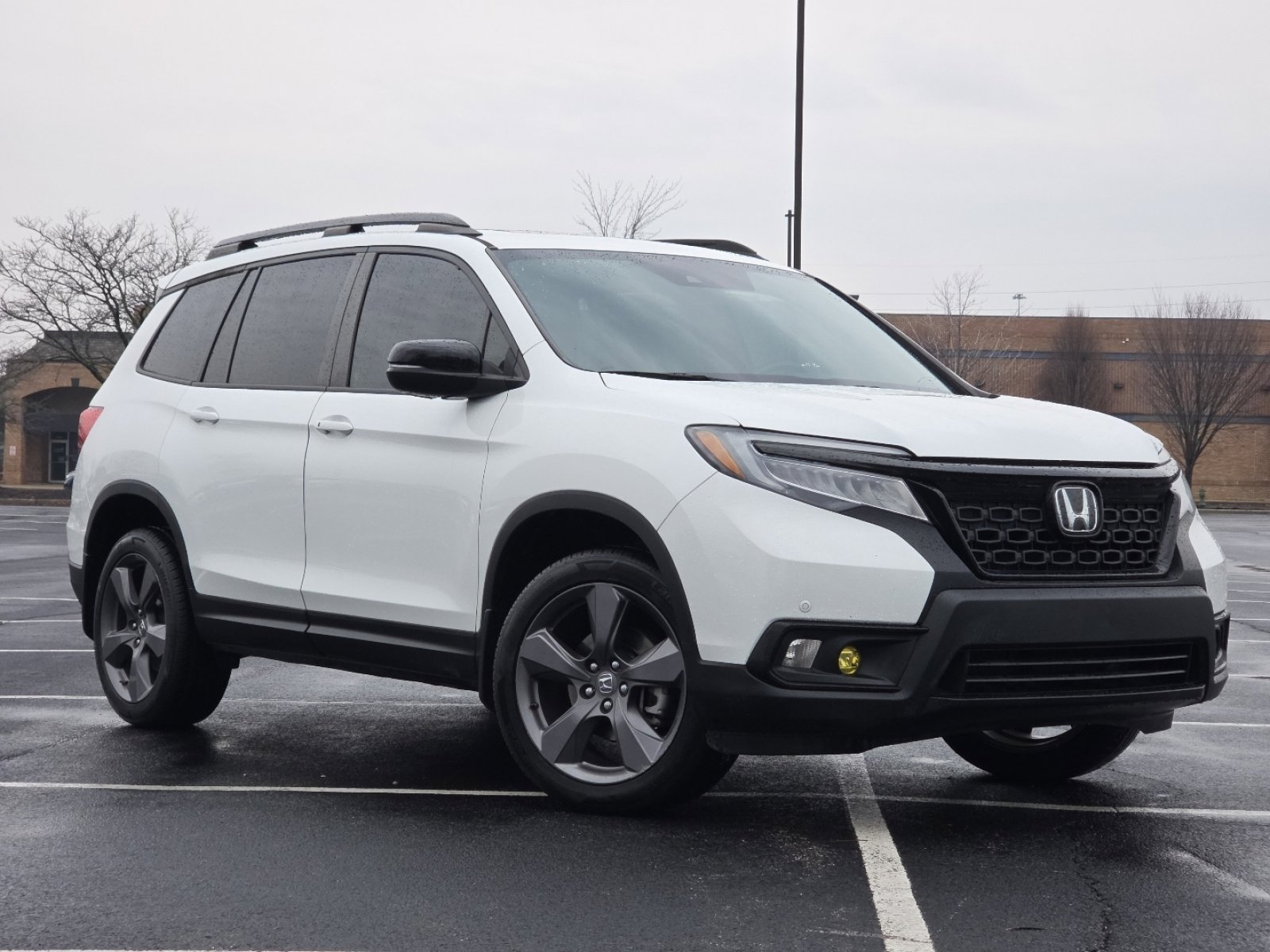 Certified 2021 Honda Passport Touring image 2