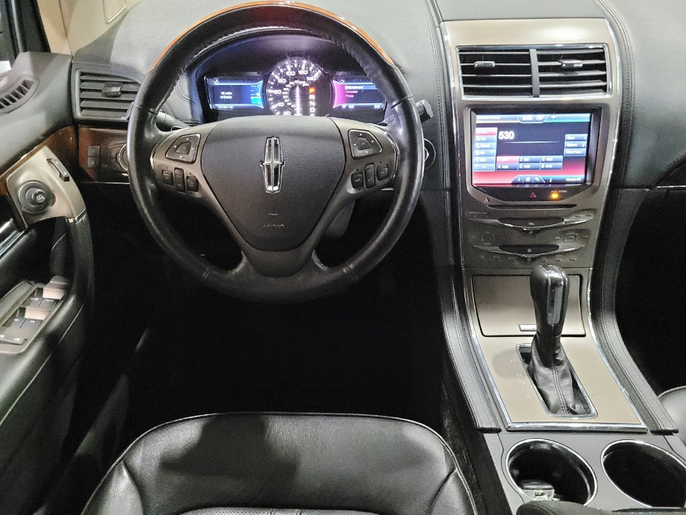 Used 2015 Lincoln MKX AWD w/ Equipment Group 101A image 22