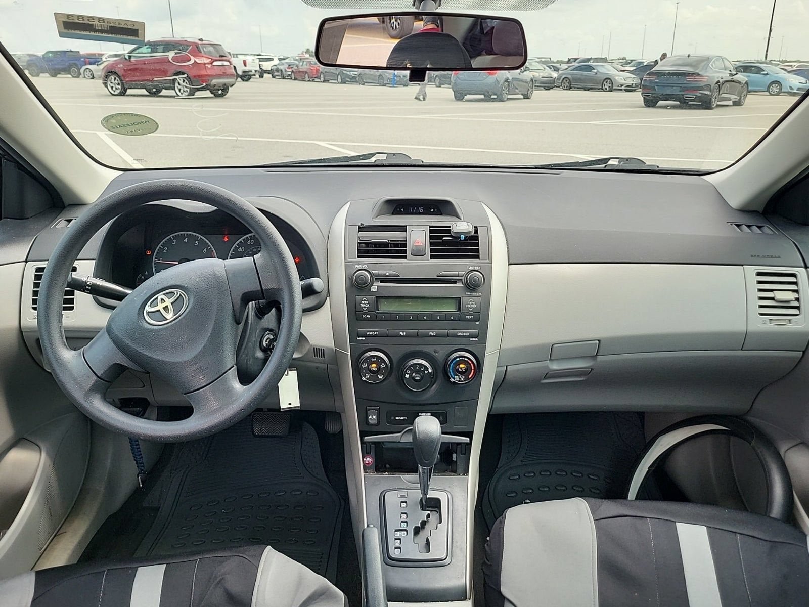 Used 2013 Toyota Corolla L FWD image 12