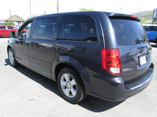 Used 2013 Dodge Grand Caravan SE FWD image 4