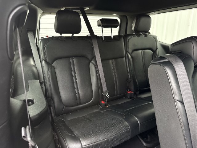 Used 2024 Jeep Wagoneer Series II w/ Flexible Seating Group RWD image 33