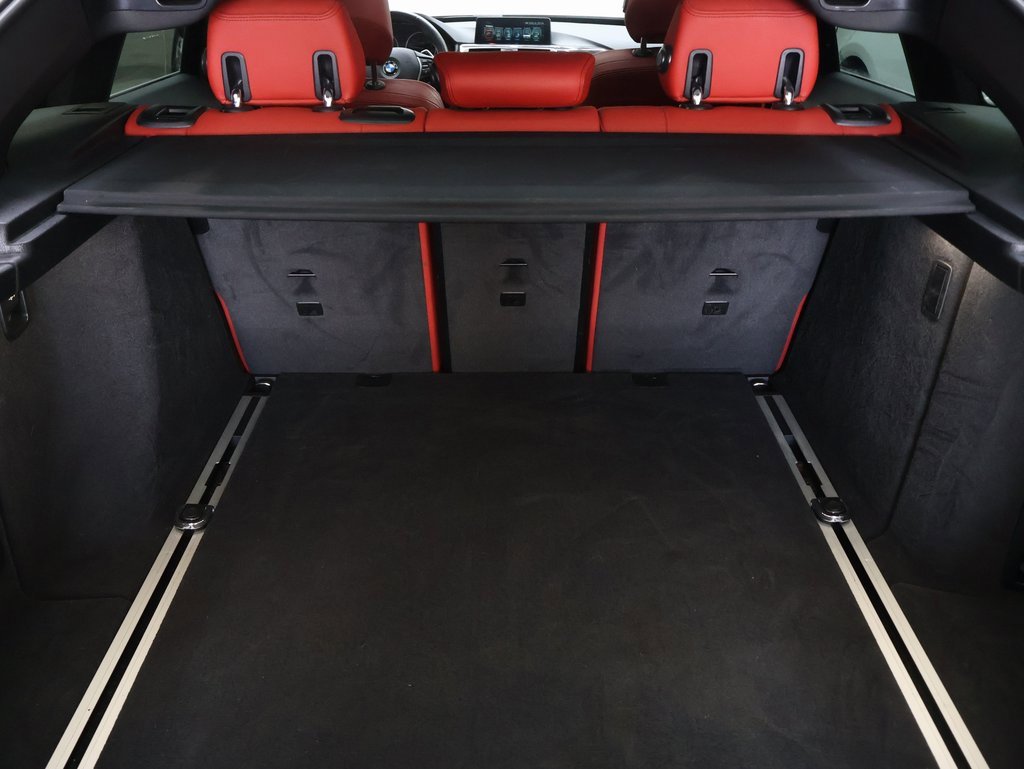 Used 2017 BMW 330i Gran Turismo xDrive image 13