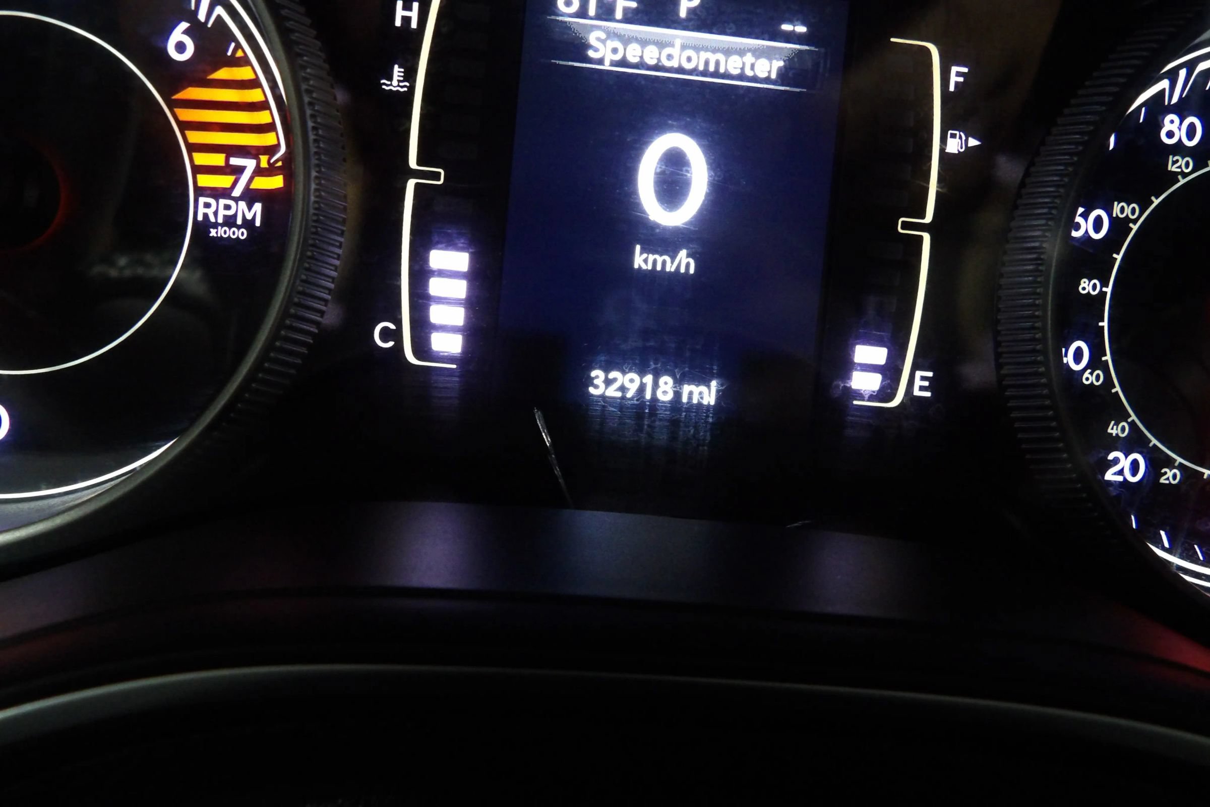 Used 2020 Jeep Cherokee Latitude w/ Cold Weather Group AWD/4WD image 17