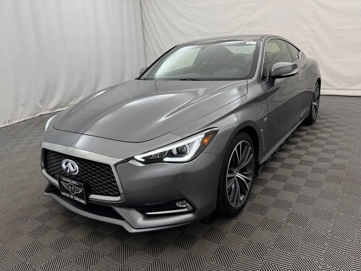 Used 2018 INFINITI Q60 3.0t Luxe w/ Sensory Package 3.0T Luxe AWD/4WD image 2