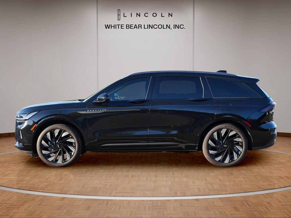 Used 2024 Lincoln Nautilus Reserve w/ Equipment Group 203A AWD/4WD image 15