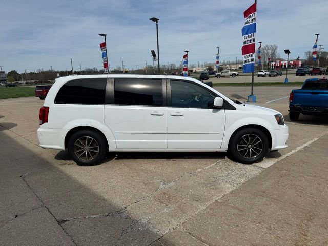 Used 2016 Dodge Grand Caravan R/T FWD image 6