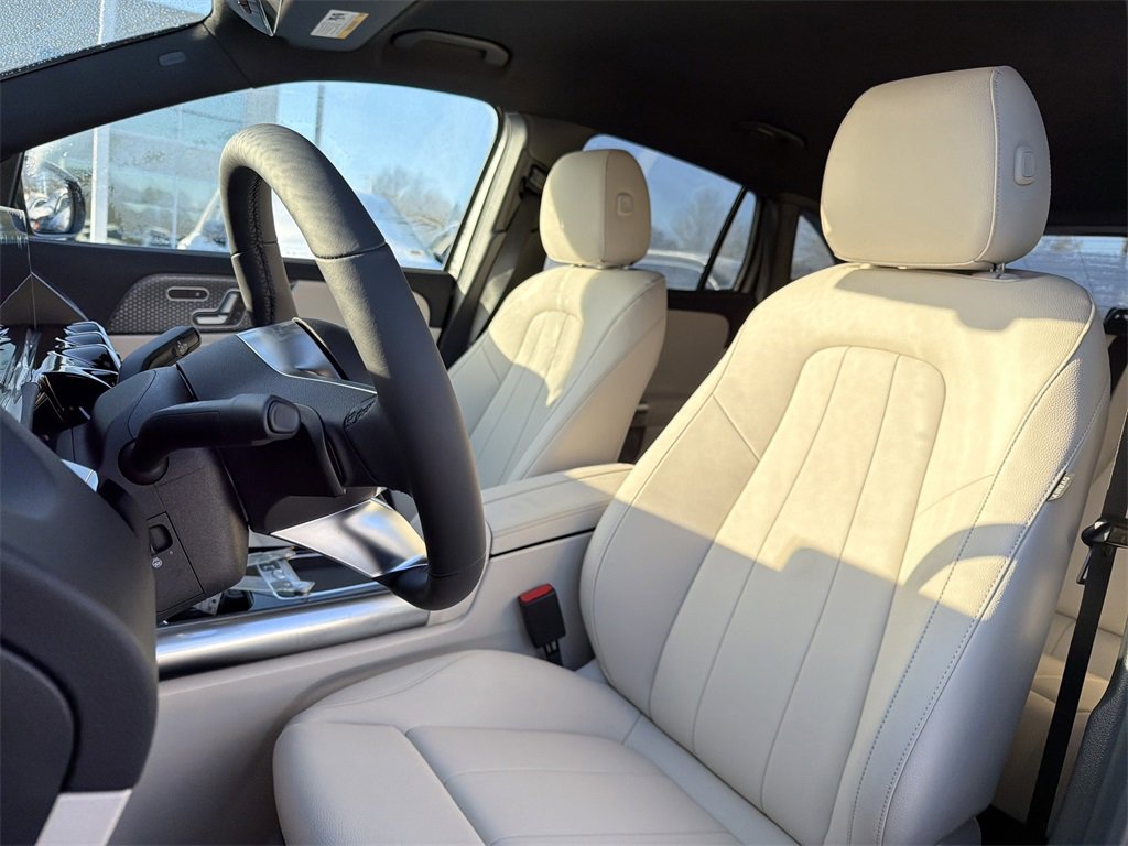 New 2026 Mercedes-Benz GLA 250 4MATIC image 12