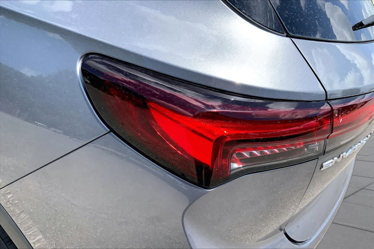 Used 2022 Buick Envision Preferred FWD image 29